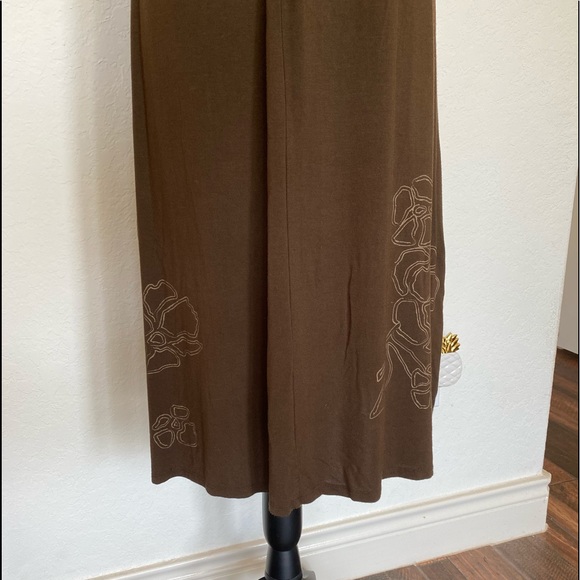 🍍EUC COMFORTABLE SUNDRESS - Picture 6 of 8